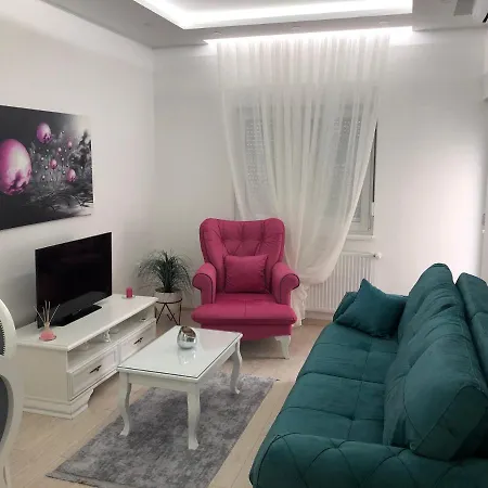 Lägenhet Jezdic 2 *